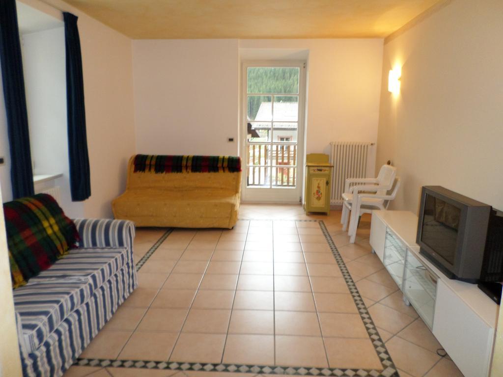 San Cristoforo Apartment Canazei Phòng bức ảnh